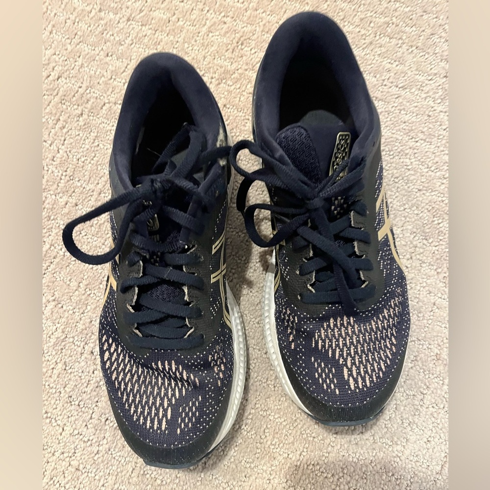ASICS Gel Kayano 26 running shoe